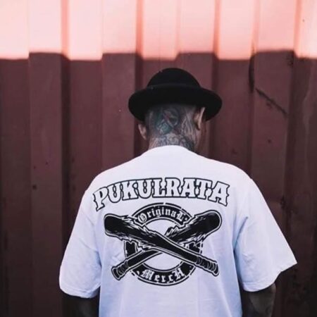 t-shirts Pukulrata Whitte